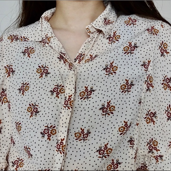 RUFFLE FLOWER CROP TOP - Picture 8 of 8